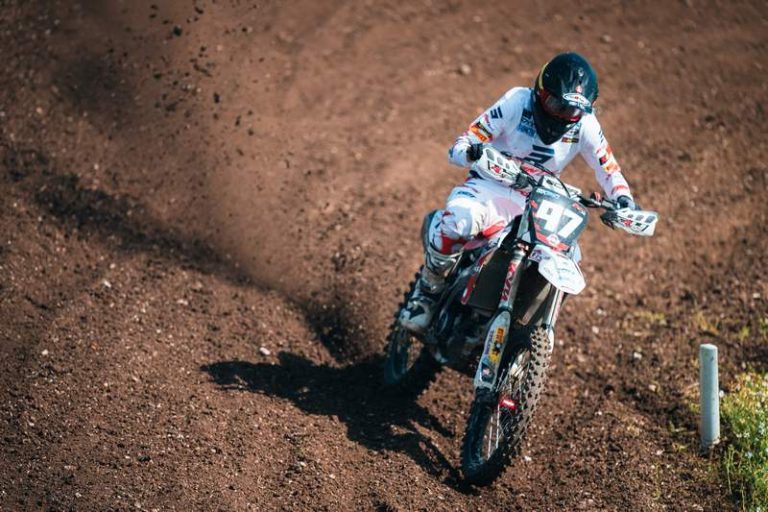 MXGP_OF_GREAT_BRITAIN-162